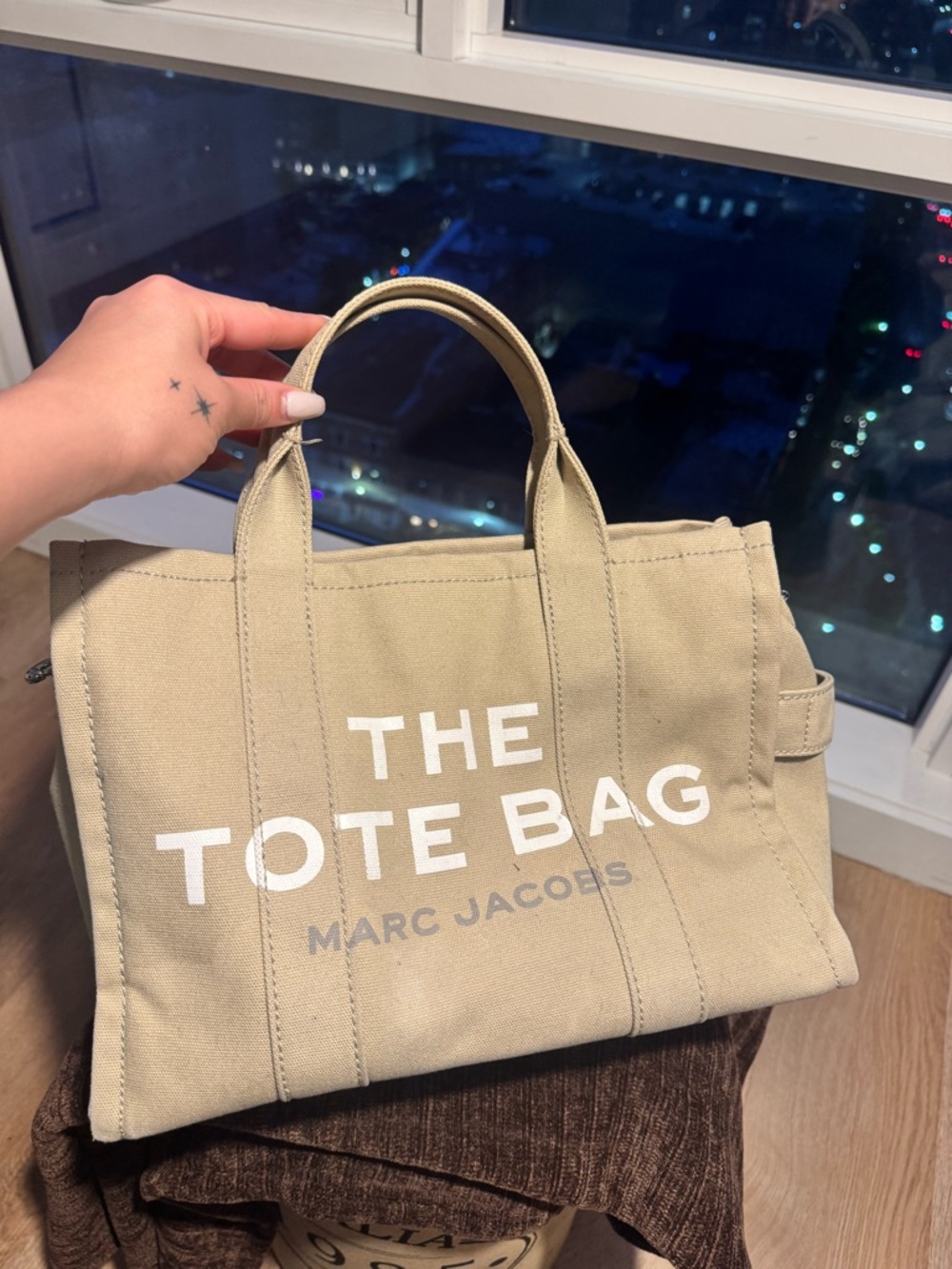 Marc Jacob’s canvas medium tote bag